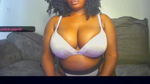 black_sexyfish online show from December 22, 2024, 1:44 pm