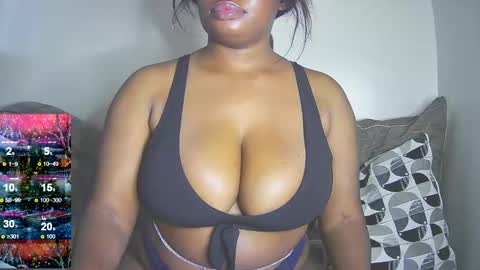 black_sexyfish online show from February 28, 2025, 9:36 am