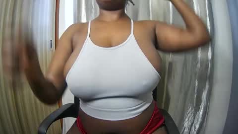 black_sexyfish online show from February 5, 2026, 7:35 am