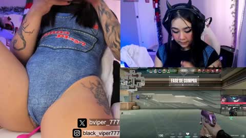 Snapshot of black_viperr chatting on December 11, 2024, 9:45 pm Mel online show from December 11, 2024, 9:45 pm
