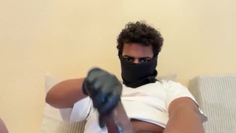 blackboi4v online show from November 29, 2025, 1:25 pm