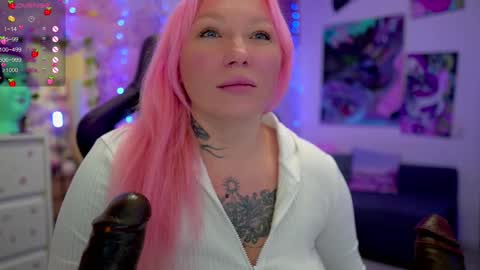 Snapshot of blackedbarbie chatting on March 3, 2025, 6:55 pm Alice online show from March 3, 2025, 6:55 pm
