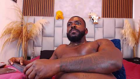 Snapshot of blackemperador chatting on November 6, 2025, 12:11 am Black Emperador online show from November 6, 2025, 12:11 am