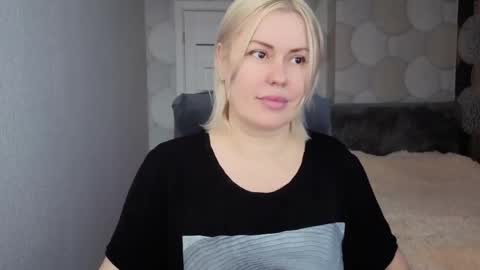 blackeyes11 online show from May 15, 2026, 5:03 am