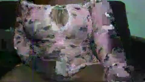 blackjuicy123x online show from October 6, 2025, 2:03 pm