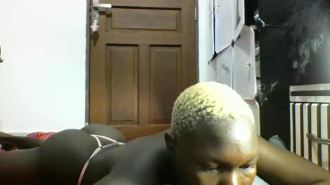 blackmarvel02 online show from December 15, 2025, 8:29 am