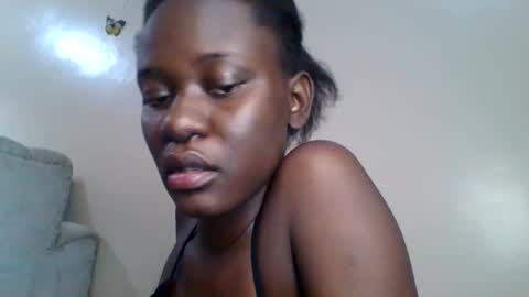 Blackmela online show from September 17, 2025, 12:18 pm