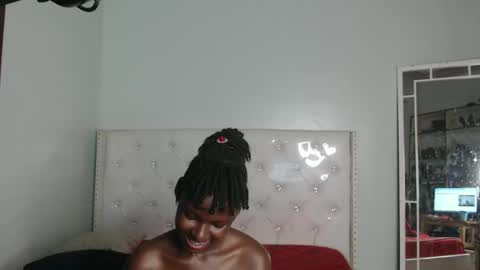 Snapshot of blackmelaninqueen chatting on February 24, 2026, 9:13 pm Cleo online show from February 24, 2026, 9:13 pm