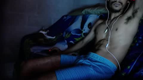 Snapshot of blackpanter_13 chatting on September 21, 2025, 11:12 am Black Panther online show from September 21, 2025, 11:12 am