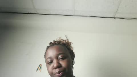 Snapshot of blackqueen888 chatting on March 9, 2025, 2:10 pm blackqueen888 online show from March 9, 2025, 2:10 pm