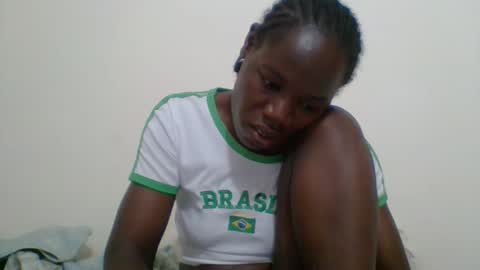 SARAH online show from September 22, 2025, 7:49 pm