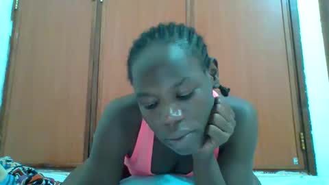 SARAH online show from December 15, 2025, 6:12 pm