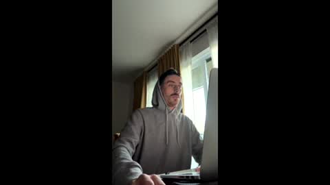 Snapshot of blacksheeps_ chatting on June 8, 2026, 12:14 am blacksheeps_ online show from June 8, 2026, 12:14 am