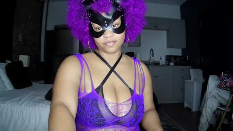 Queen Siren online show from January 11, 2025, 5:10 am