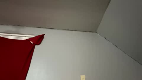 Snapshot of blah061 chatting on February 26, 2026, 1:37 am blah061 online show from February 26, 2026, 1:37 am