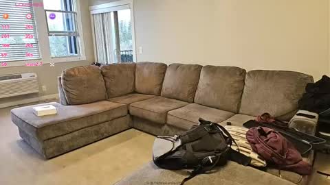 Blair Darling online show from April 14, 2026, 2:17 am