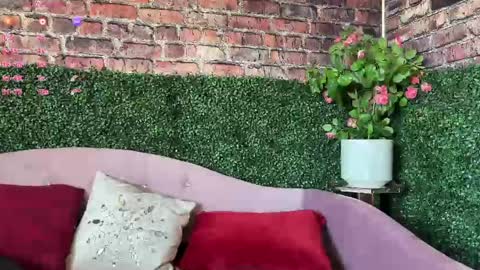 Blair Darling online show from April 16, 2026, 10:01 pm