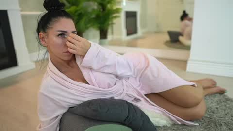 blakmy online show from April 14, 2026, 3:12 am