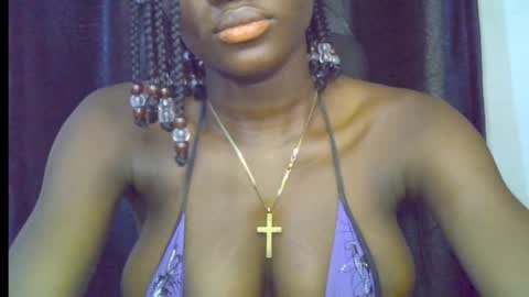 nikky00 online show from May 10, 2026, 7:02 am