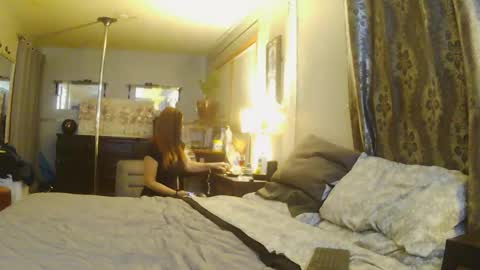 Redandblaq online show from December 22, 2025, 1:24 am