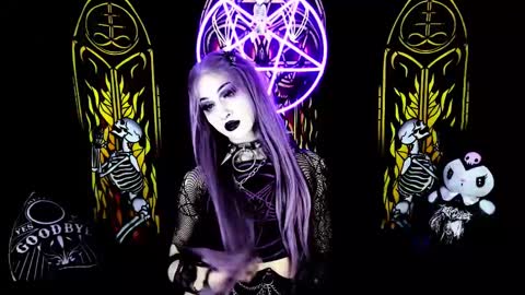   online show from February 21, 2025, 8:51 am