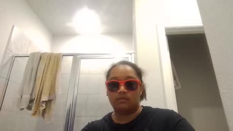 Snapshot of blessica_eddieluv6996 chatting on February 9, 2026, 5:55 am BLESSICA EDDIE LOVE online show from February 9, 2026, 5:55 am