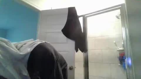 Snapshot of blessica_eddieluv6996 chatting on May 27, 2026, 4:15 pm BLESSICA EDDIE LOVE online show from May 27, 2026, 4:15 pm