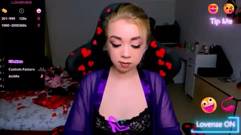 Nicole online show from February 20, 2026, 7:54 am