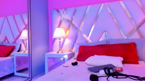 blissroom online show from October 21, 2025, 6:03 am