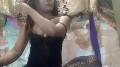 Snapshot of blktulipsxx chatting on September 22, 2025, 3:19 am Lola online show from September 22, 2025, 3:19 am