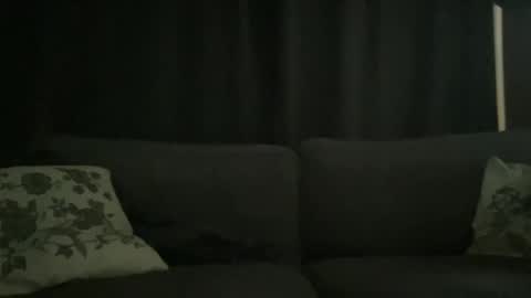 BlIdoL online show from November 10, 2025, 7:29 am