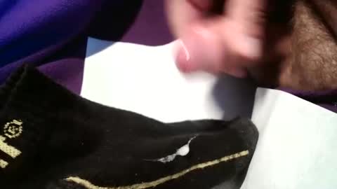 blomman72 online show from April 10, 2026, 5:45 am