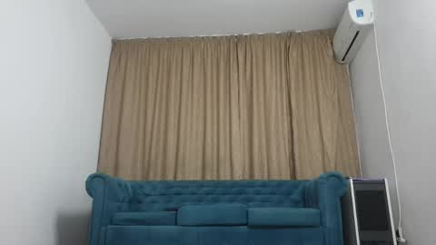 Snapshot of blond_god chatting on June 6, 2026, 12:38 am Andreas online show from June 6, 2026, 12:38 am