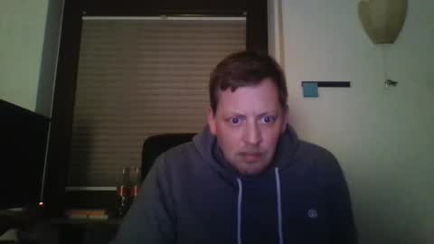 blonde32m online show from December 15, 2024, 6:48 pm