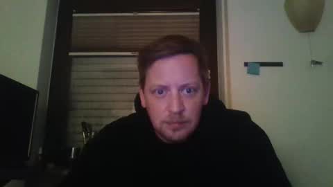 blonde32m online show from November 2, 2025, 7:16 pm