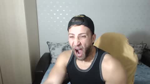 Snapshot of blondeagle chatting on December 5, 2024, 9:50 am Mr Blond online show from December 5, 2024, 9:50 am