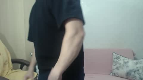 Mr Blond online show from March 18, 2026, 4:10 pm