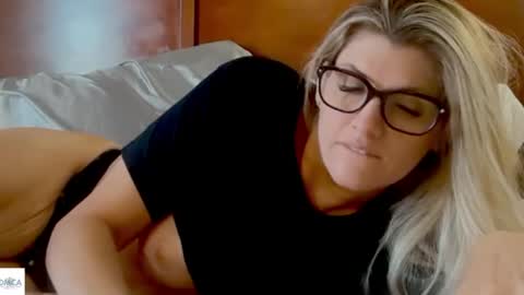 blondechristine99 online show from July 10, 2026, 1:25 pm