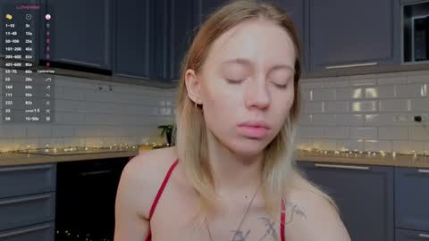 Kelly online show from June 1, 2026, 4:09 pm
