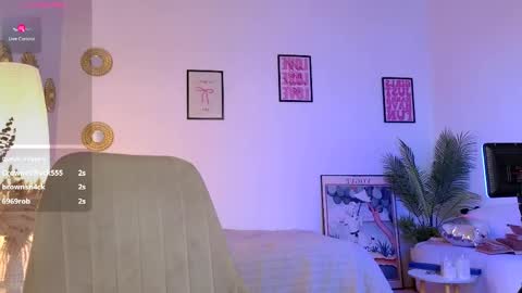 Mommy online show from May 11, 2026, 2:45 pm