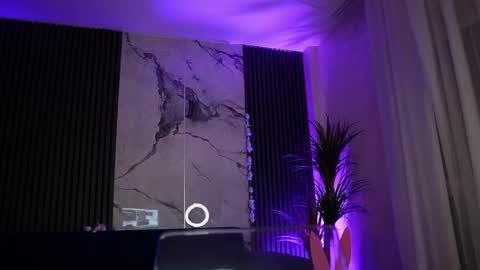 blondie_muller online show from April 5, 2026, 7:55 pm