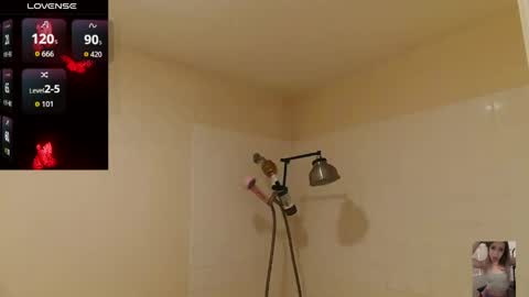 Snapshot of blondiebubblebooty chatting on April 19, 2026, 12:48 pm Bubbles online show from April 19, 2026, 12:48 pm