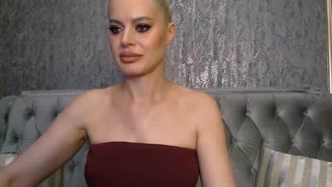 Helen online show from May 16, 2026, 10:30 pm