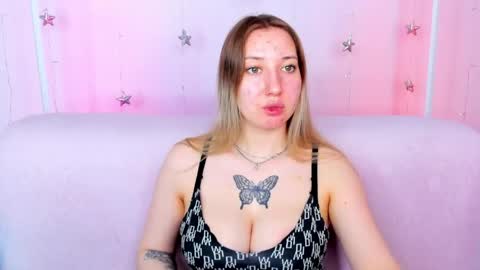 blondyjolly online show from March 25, 2026, 2:17 am