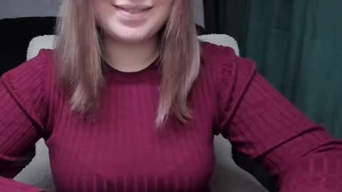 blondymargaret online show from November 23, 2025, 11:43 am