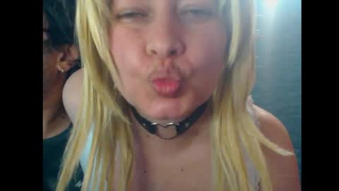 Blontsex online show from June 4, 2026, 10:05 pm