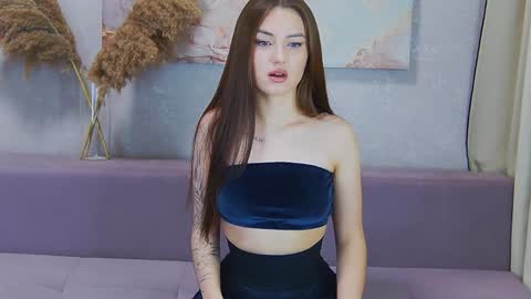 Juliana online show from December 31, 2024, 12:11 am