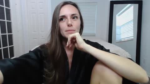 Snapshot of blowjobboss chatting on December 16, 2024, 6:16 pm Sarah Zee online show from December 16, 2024, 6:16 pm