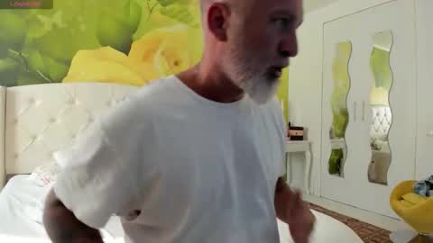 Nico online show from May 11, 2026, 5:57 am