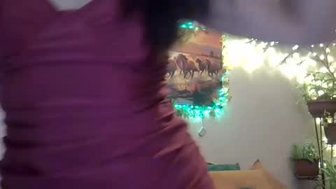 Snapshot of blue_berryx chatting on December 22, 2024, 8:16 am blue_berryx online show from December 22, 2024, 8:16 am